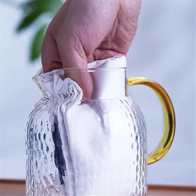 Water Pitcher Glass Water Pitcher with Filter Lid and Pouring Spout Heat Resistant Carafe for Hot Cold Beverages Homemade Ice Tea Bottle Glass Pot(1.5L)